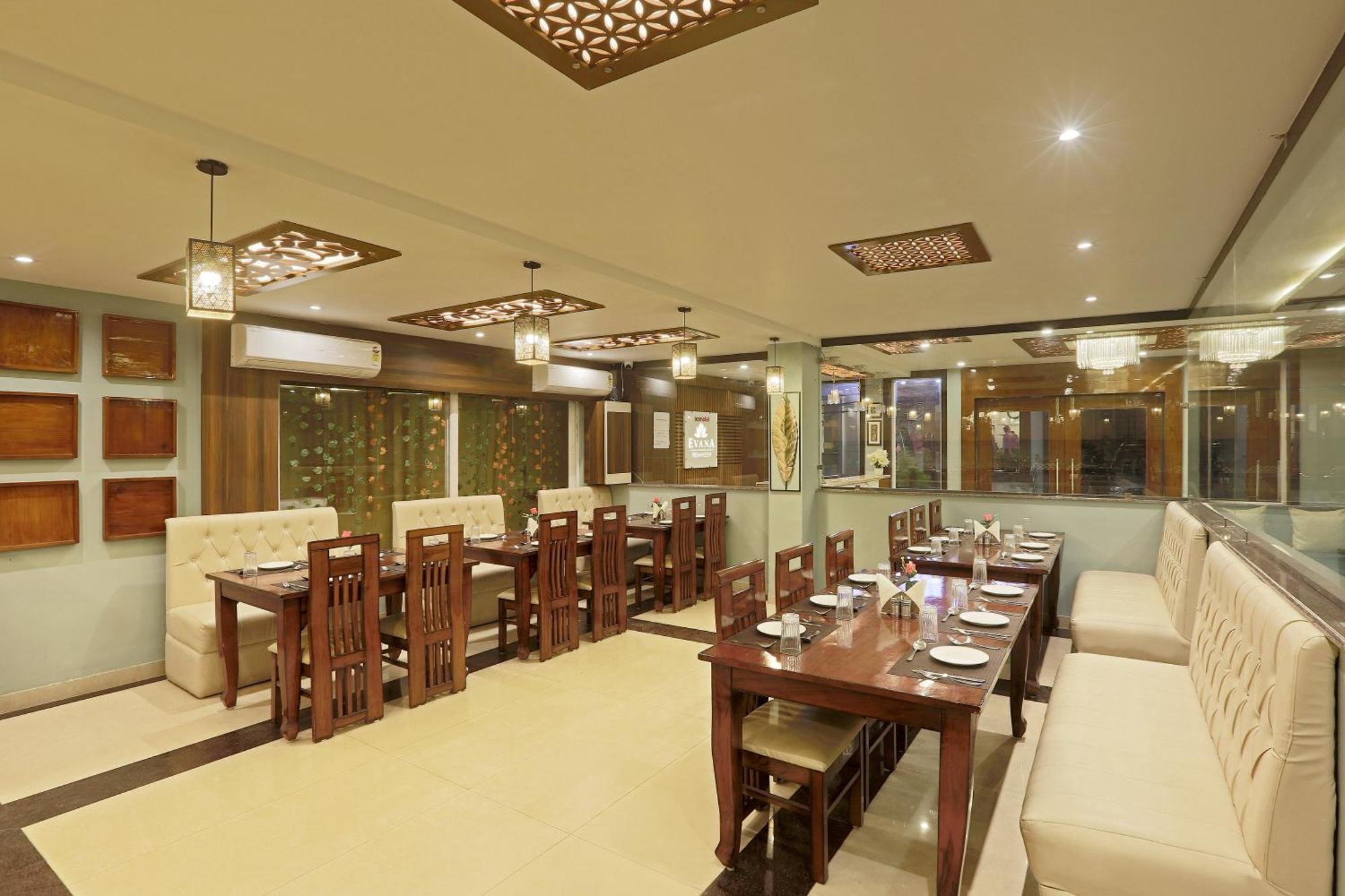 Silky Palace Igi Airport Delhi Hotel New Delhi