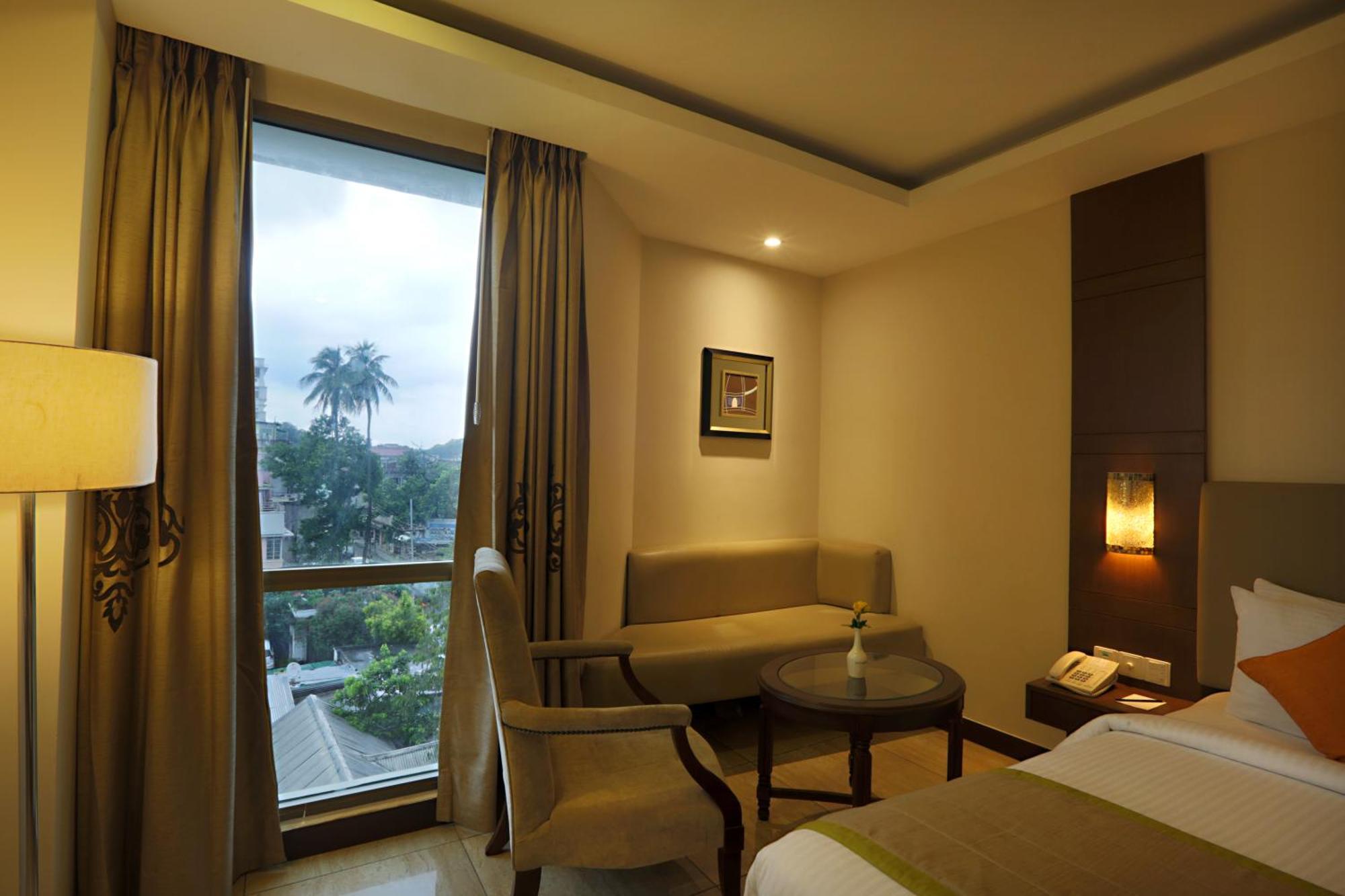 Silky Palace Igi Airport Delhi *